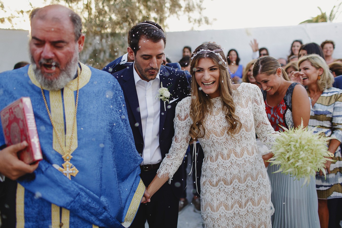 wedding-in-pasaji-mykonos-photos