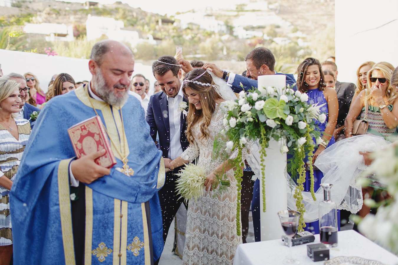 wedding-in-pasaji-mykonos-photos